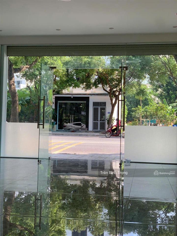 Bán nhà mặt phố 4 tầng, 114m2, 10,8 tỷ tại đường lý nam đế, phường vĩnh yên, phú thọ