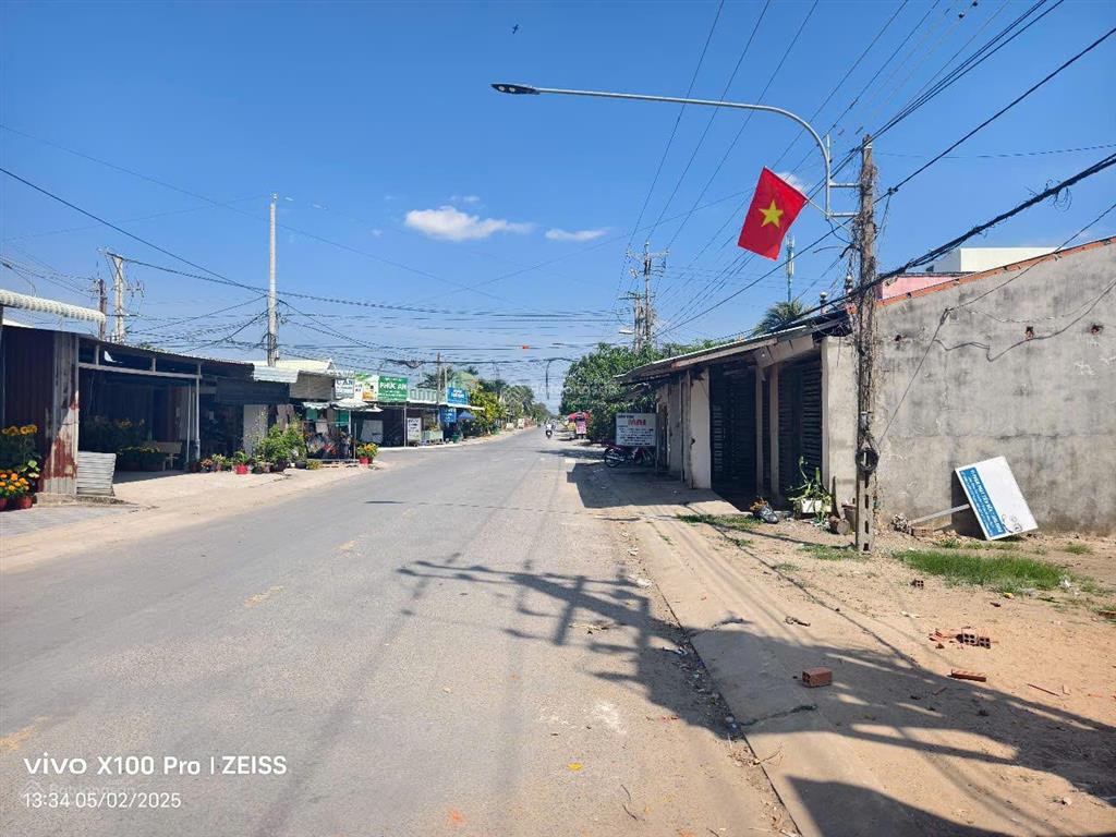 385m2 đất thổ cư, mặt tiền đt 821 tại chợ lộc giang, đức hòa.