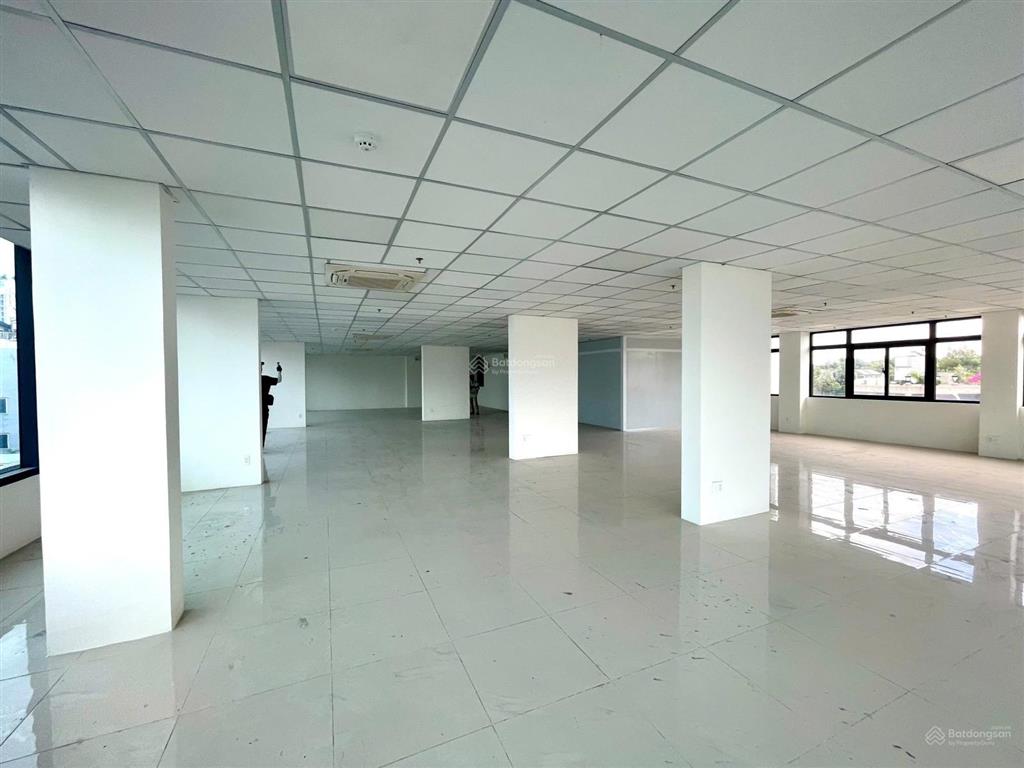 Cho thuê tòa nhà góc 2 mặt tiền đường 38 cửu long  lam sơn, tân sơn hòa, thành phố hồ chí minh