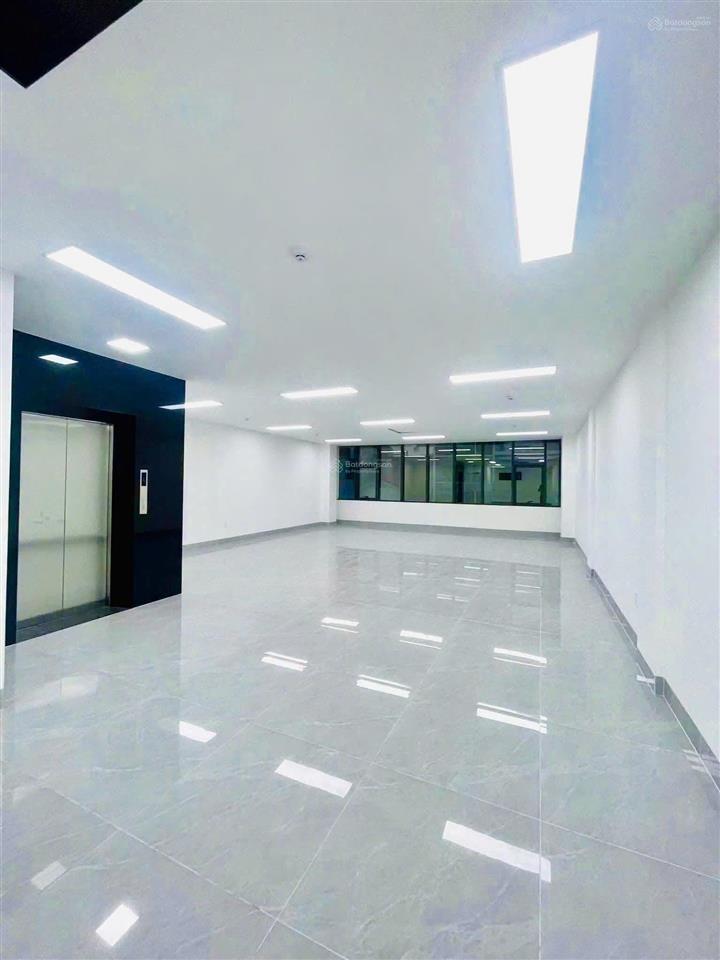 Cho thuê tòa nhà mặt tiền 88b tô hiến thành, phường hòa hưng  hầm 6 tầng  giá thương lượng