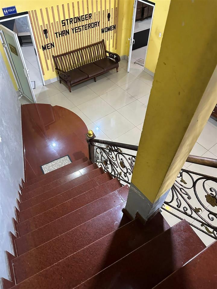 Mặt tiền lê duẩn, p. tân thành, tp. bmt 10,52m x 22,36m nở hậu 11,94m