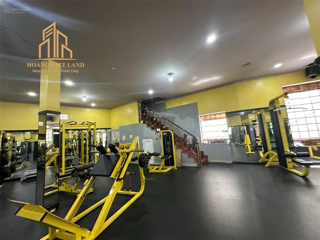Mặt tiền lê duẩn, p. tân thành, tp. bmt 10,52m x 22,36m nở hậu 11,94m