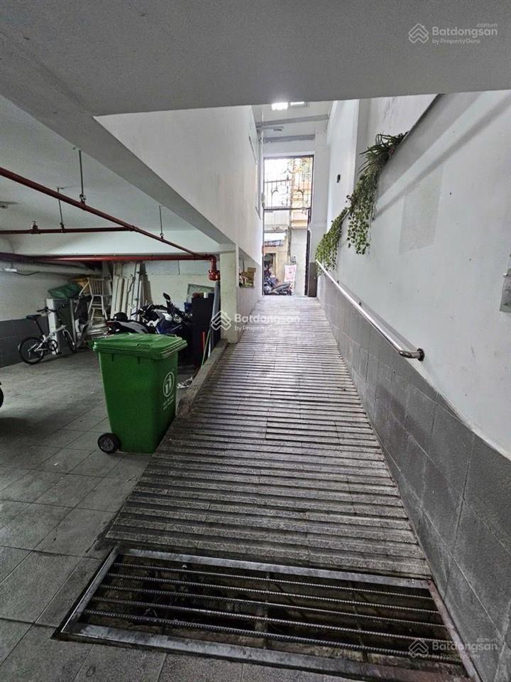 Chính chủ bán toà nhà chdv đường nguyễn trãi quận 5 gồm 35 chdv đầy đủ nội thất, cho thuê 130tr