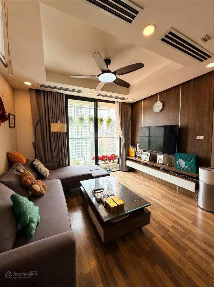 Cực hot!! cần bán gấp căn hộ 69m2 2n2wc full đồ đẹp ở tòa hn centerpoint