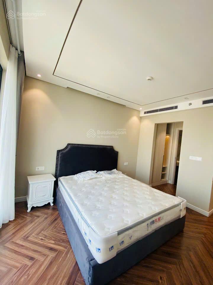 Cực hot!!! chính chủ cần bán gấp căn hộ 3n2wc có ban công ở dự án king palace 108 nguyễn trãi