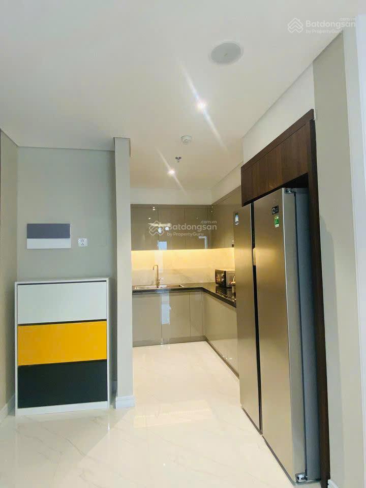 Cực hot!!! chính chủ cần bán gấp căn hộ 3n2wc có ban công ở dự án king palace 108 nguyễn trãi