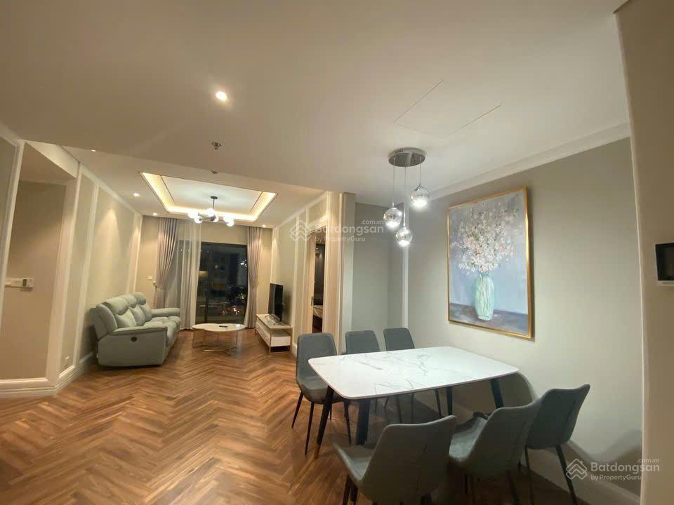 Cực hot!!! chính chủ cần bán gấp căn hộ 3n2wc có ban công ở dự án king palace 108 nguyễn trãi