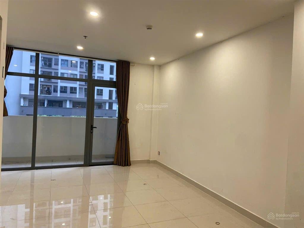 Cho thuê officetel q7 boulevard, 6.5 triệu, 35m2, 1wc, nhà trống cđt