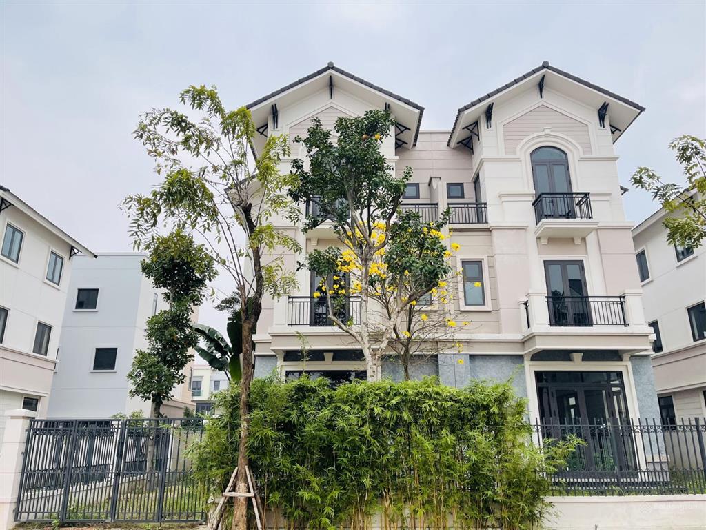 Bán biệt thự song lập giá tốt tại vsip từ sơn  ngay cạnh hà nội.