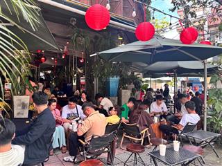 Lô góc 2 mt  1 mặt kiệt, mt ngang 27m, 3 lô liền kề triệu nữ vương, đang cho thuê 110tr/tháng