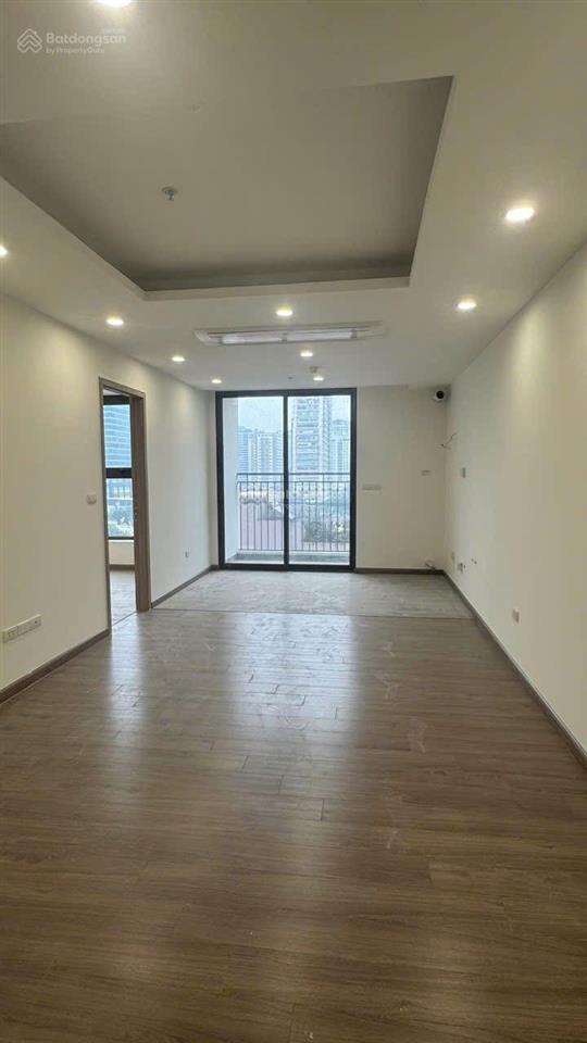 Cần bán căn góc 1x04 (tầng 1x) tòa handico complex 33 lê văn lương dt 83.18m2 giá chỉ 9.x tỷ/căn