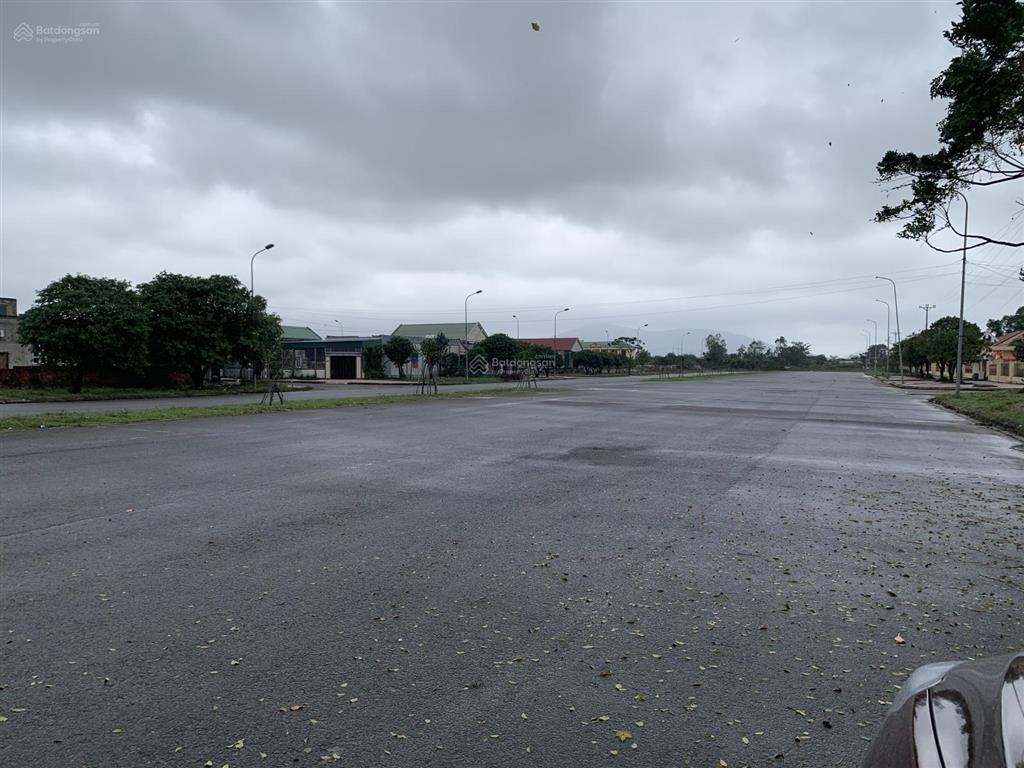 1,8tỷ 2 lô đất tổng 200m2 tại trung tâm kỳ long view công viên view suối và sát các trường học, chợ