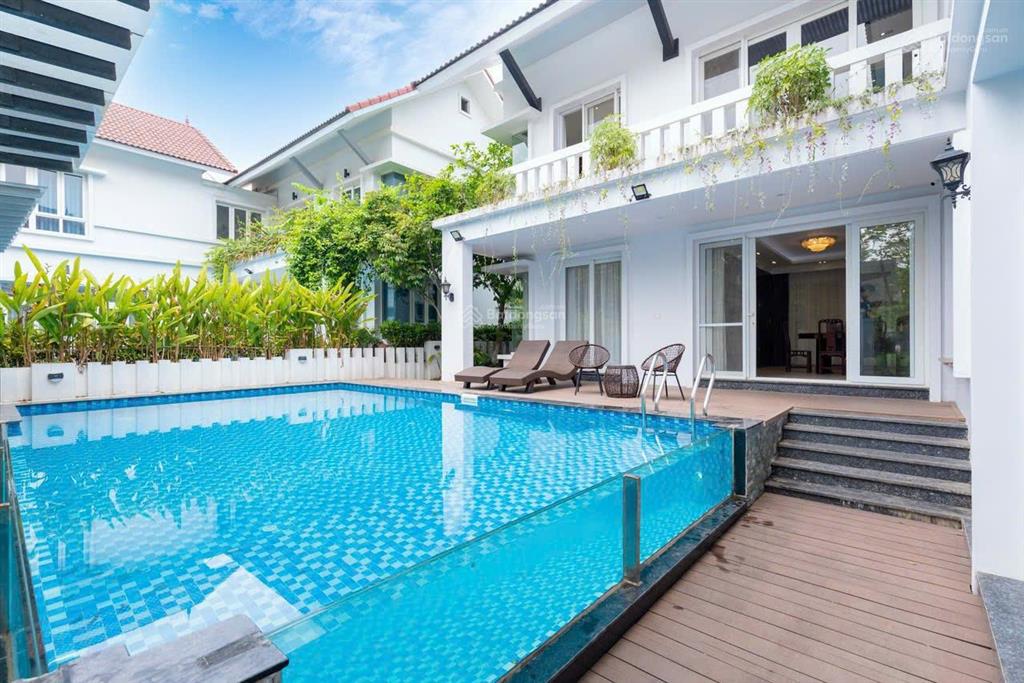 Cho thuê biệt thự 554m2 15 triệu/tháng full nội thất diện xanh villas gần trường đhqg hòa lạc