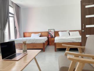 Nhà mới cho thuê hai tầng ngay trung tâm 400m2