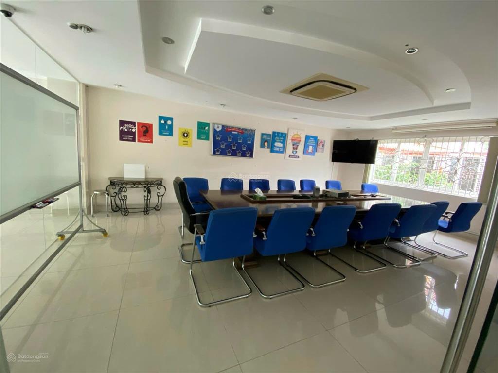 Chính chủ cho thuê văn phòng 18mx25m (225m2/sàn, 1 hầm, 5 sàn), võ thị sáu, biên hoà