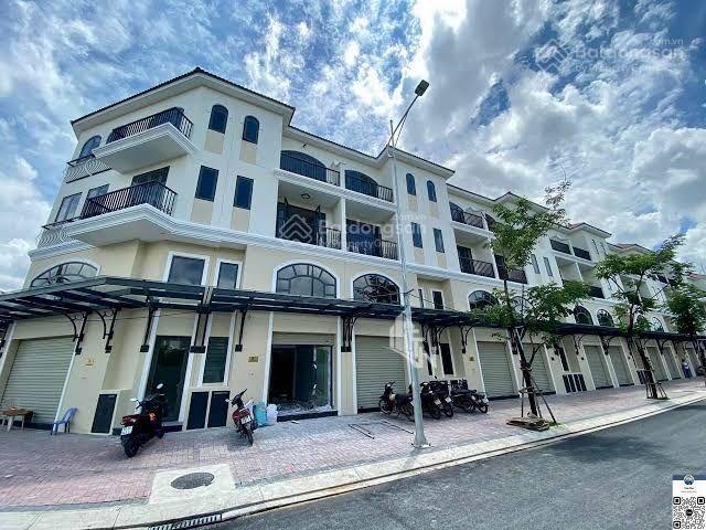 Cần bán nhà liền kề 5x12m cn 56m2 3.5 tấm bàn giao hiện trạng cdt giá cực rẻ chỉ 6.7 tỷ