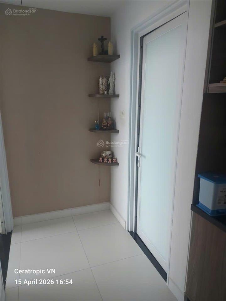 Cần bán căn 2pn 2wc 105m2 la casa q7 giá 5.7 tỷ nội thất như hình