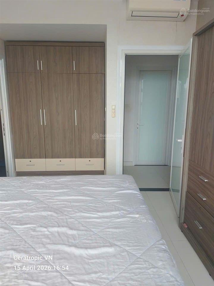 Cần bán căn 2pn 2wc 105m2 la casa q7 giá 5.7 tỷ nội thất như hình
