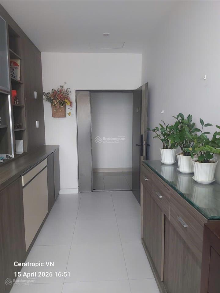 Bán gấp căn hộ la casa 105m² full nội thất, quận 7  giá 5.7 tỷ (tl)