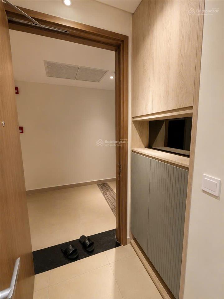 Bán gấp căn hộ sky 89 quận 7  72m2 2pn 2wc, full nội thất đẹp  giá 6,4 tỷ (tl)