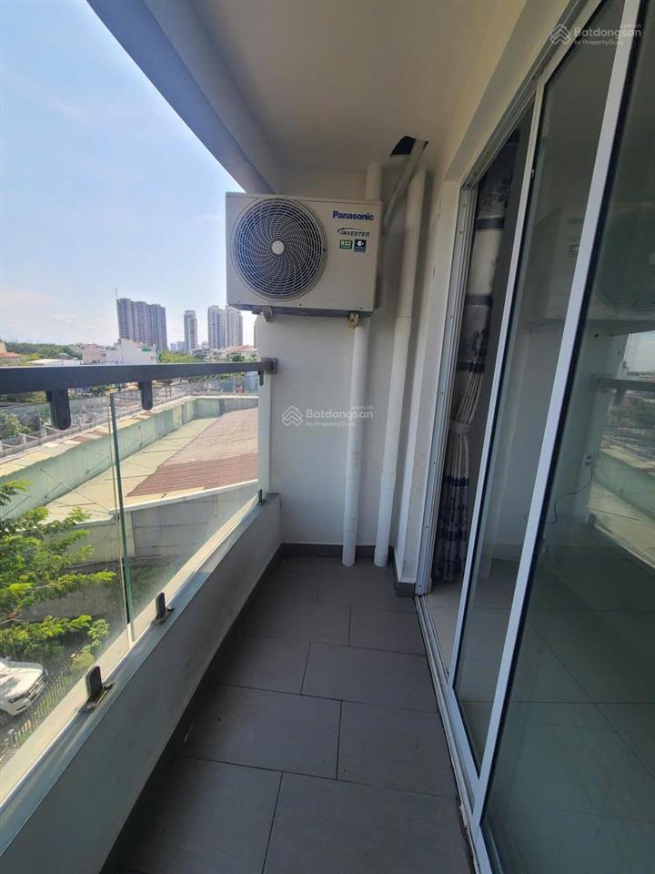 Cho thuê căn hộ tulip tower 74m² 2pn 2wc  nội thất cơ bản (rèm, máy lạnh)  giá 8 triệu/tháng