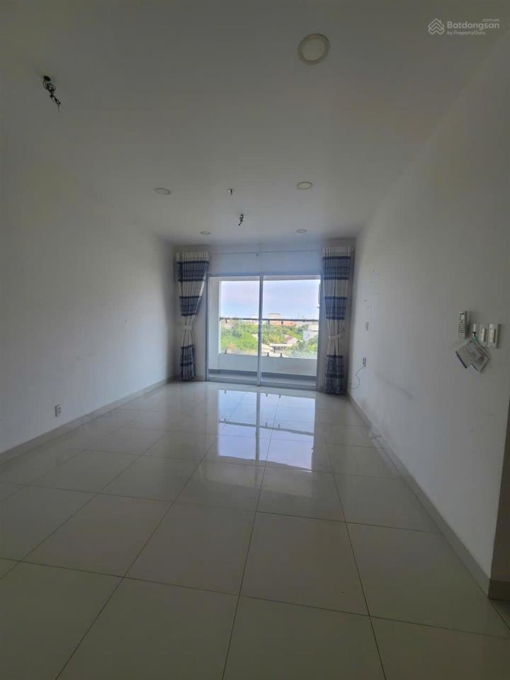 Cho thuê căn hộ tulip tower 74m² 2pn 2wc  nội thất cơ bản (rèm, máy lạnh)  giá 8 triệu/tháng