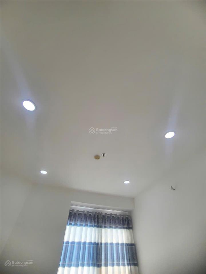 Cho thuê căn hộ tulip tower 74m² 2pn 2wc  nội thất cơ bản (rèm, máy lạnh)  giá 8 triệu/tháng