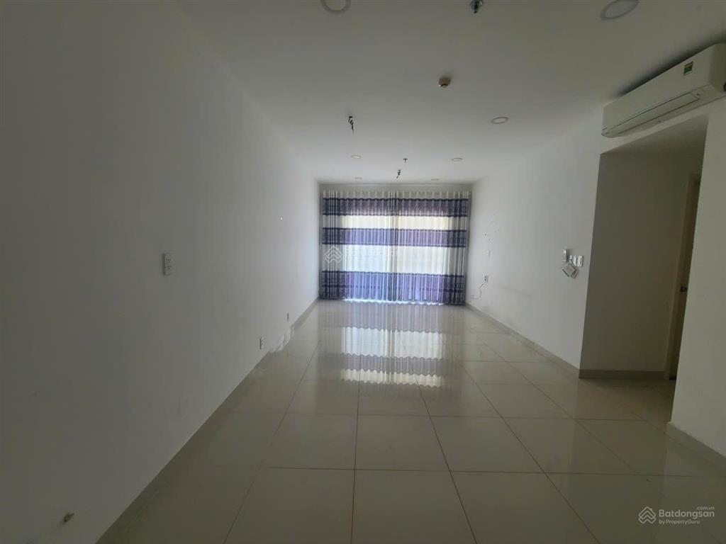 Cho thuê căn hộ tulip tower 74m² 2pn 2wc  nội thất cơ bản (rèm, máy lạnh)  giá 8 triệu/tháng