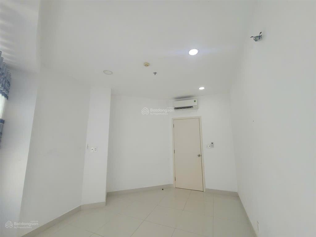 Cho thuê căn hộ tulip tower 74m² 2pn 2wc  nội thất cơ bản (rèm, máy lạnh)  giá 8 triệu/tháng