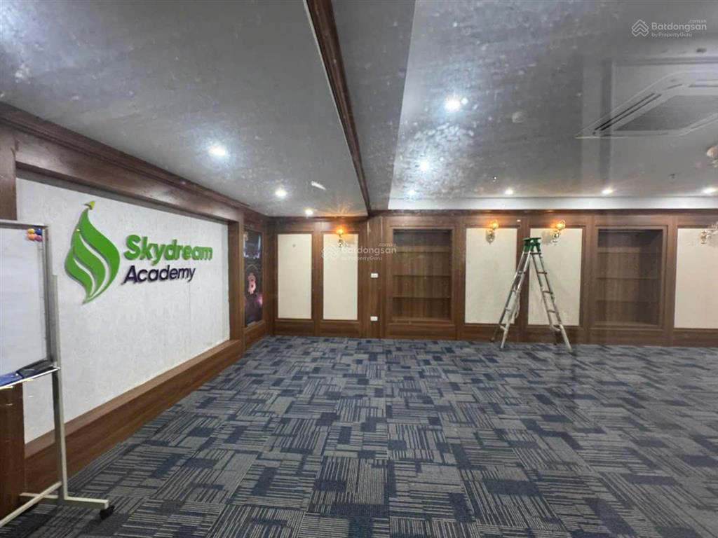 Tôi là chủ nhà cho thuê nhà trần thái tông  duy tân 189m2 x 7 tầng 01 hầm pccc đầy đủ