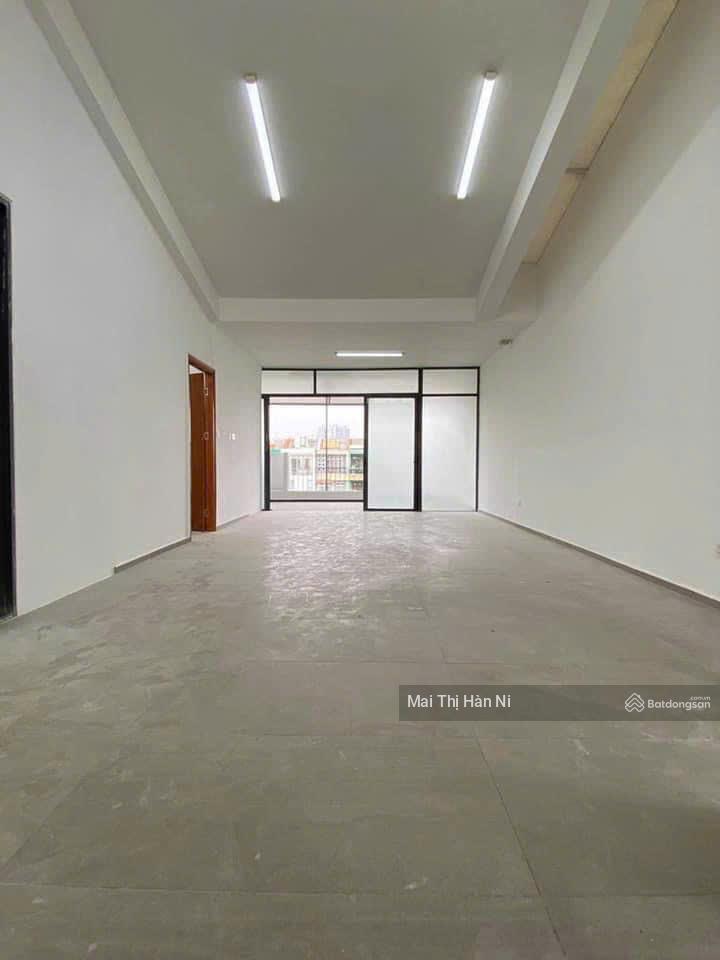 Bán nhà mt nguyễn hoàng 7x20m hầm + 3 lầu có sẵn dòng tiền 85 triệu/tháng  giá 75 tỷ  0917 159 ***