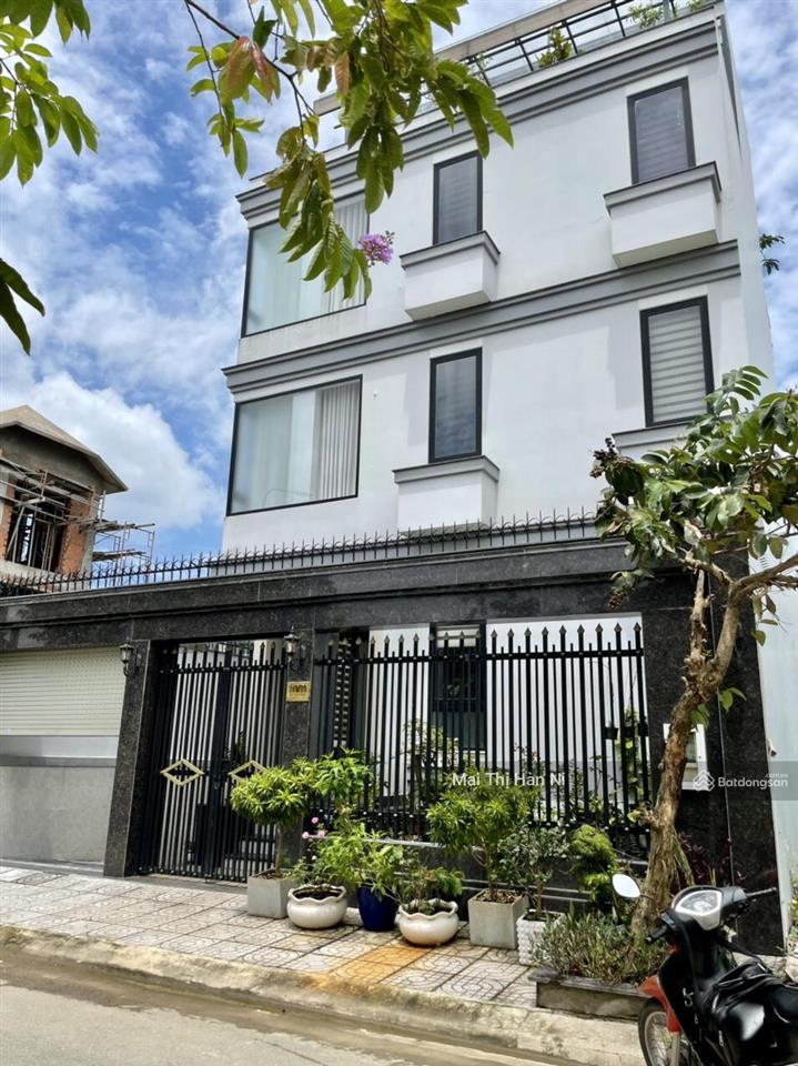 Bán biệt thự trần não, dtsd 309m2, 5pn, gara, full nội thất, có hđ thuê 60tr/tháng 0917 159 ***