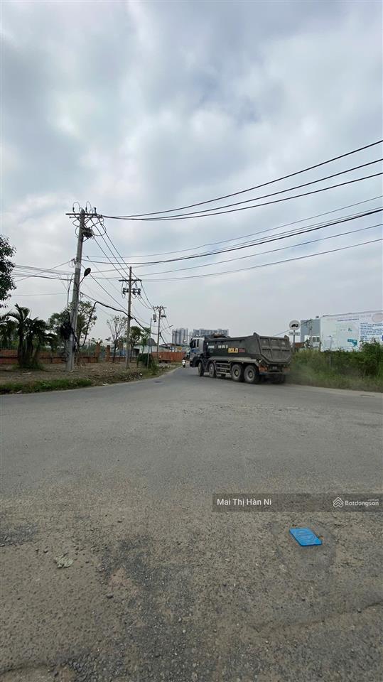 Bán đất mặt tiền bưng ông thoàn, phú hữu, 676m2 full thổ, giá 32 tỷ sổ hồng 0917 159 ***