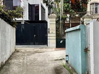 Bán gấp mảnh đất lô góc 125m2 ô tô vào gần trường qt pháp ngọc thuỵ, bồ đề, lb, 0962 015 ***