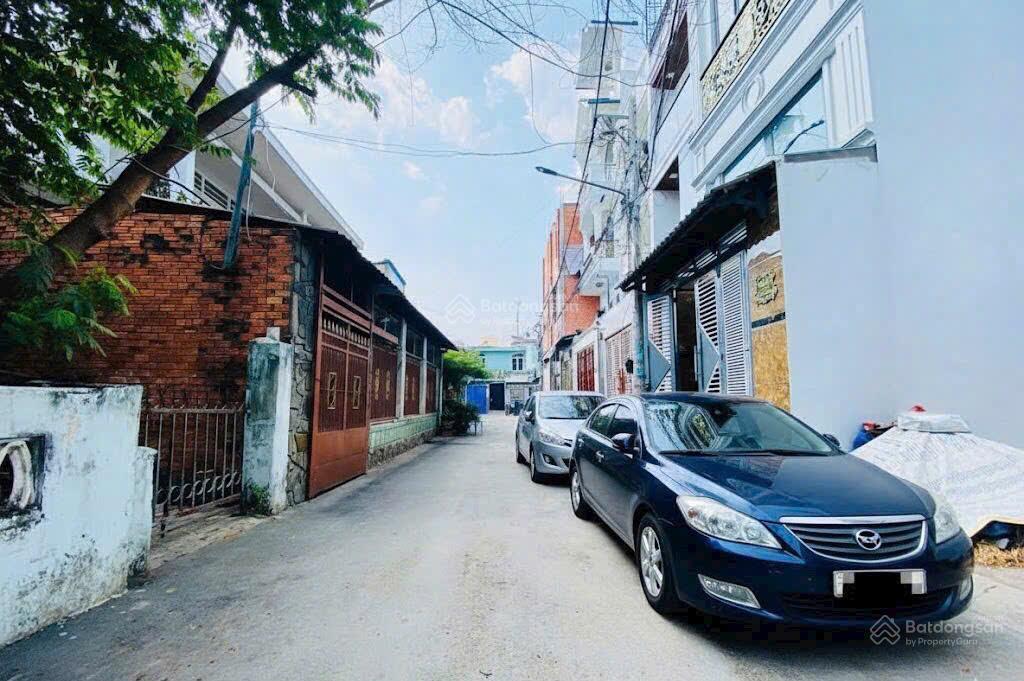 Nhà 3 tầng kiên cố hxh rộng không ngập trường thọ gần võ văn ngân, 56m2 ngang 4.3m chỉ 6.5 tỷ tl