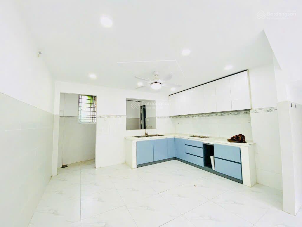 Nhà 3 tầng kiên cố hxh rộng không ngập trường thọ gần võ văn ngân, 56m2 ngang 4.3m chỉ 6.5 tỷ tl