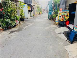 Mặt tiền kd đường xe hơi 30m ra lê văn việt, căn góc cạnh chợ hiệp phú 67m2 2 tầng chỉ 4.3 tỷ tl