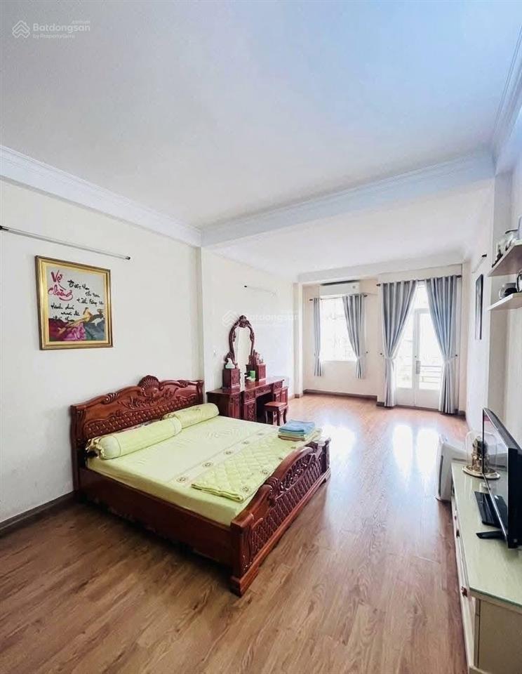 Khu ít nhà bán cạnh coca cola tuyến metro, 56m2 2 tầng tặng nội thất, cho thuê 8tr/ tháng 4.5 tỷ tl