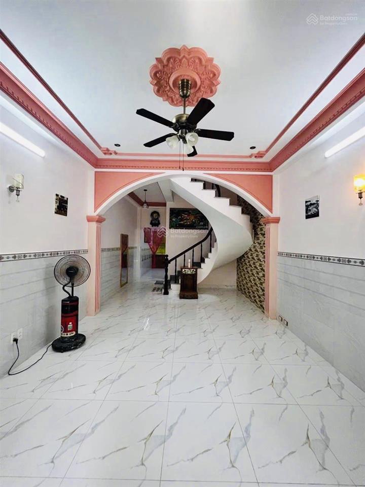 Một trục tô ngọc vân cạnh chợ tam hà gần bệnh viện tp thủ đức, 70m2 3 tầng hoàn công chỉ 5.2 tỷ tl