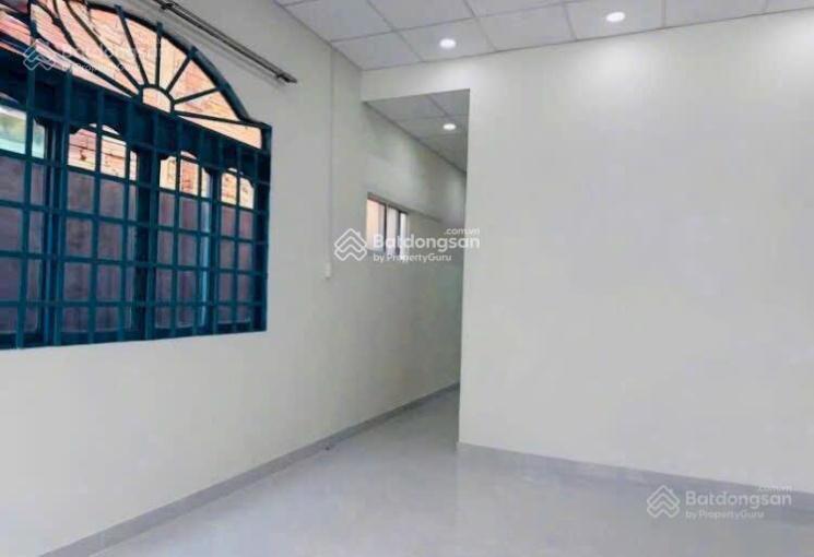 Khu ít nhà bán xe hơi vào nhà gần mt lê văn chí bệnh viện đkkv thủ đức, ngang 5.2m chỉ 5.35 tỷ tl