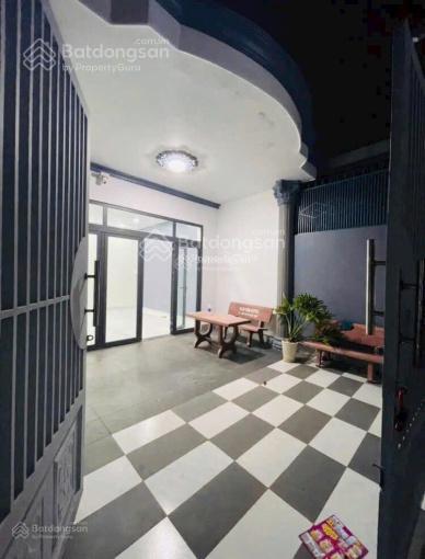 Khu ít nhà bán xe hơi vào nhà gần mt lê văn chí bệnh viện đkkv thủ đức, ngang 5.2m chỉ 5.35 tỷ tl