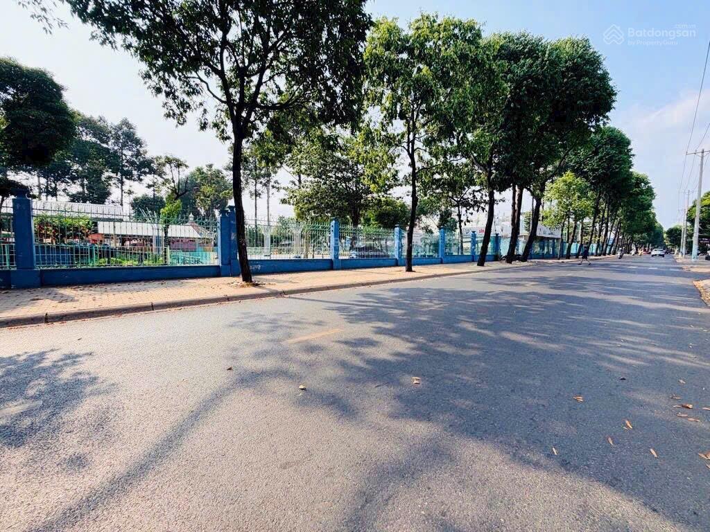 Khu hiếm nhà bán đường xh tránh cạnh chi cục thuế, đối diện nvh thiếu nhi 54m2 ngang 6m xd cao tầng