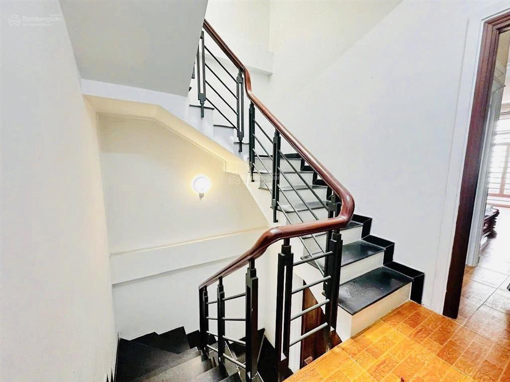 Gần đặng văn bi kết nối nhanh ra chợ thủ đức tuyến metro, 58m² 3 tầng cho thuê 10tr/th chỉ 6 tỷ tl