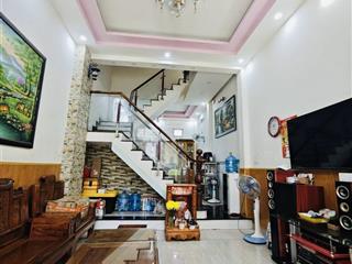 Khu ít nhà bán cạnh học viện tư pháp gần chợ thủ đức, 69m2 3 tầng tặng nội thất chỉ 5.5 còn tỷ tl