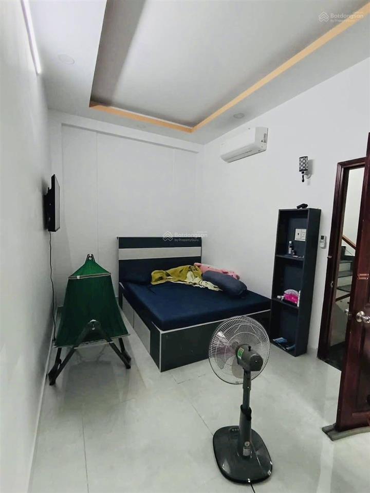 Khu ít nhà bán cạnh đh ngân hàng và hoàng diệu 2, 56m2 3 tầng cho thuê 10tr/tháng chỉ 5.8 tỷ tl