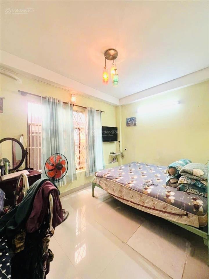Nhà 3 tầng 56m2 một trục kha vạn cân chợ thủ đức, tương lai vành đai 2 rạng ngời chỉ 5.35 tỷ tl
