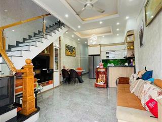 Nhà trệt lầu kiên cố dành cho vợ chồng trẻ, 62.5m2 gần phạm văn đồng hxh tới cửa chỉ 4.75 tỷ tl