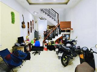 Bán nhà cạnh chợ bệnh viện ubnd linh xuân, 70m2 2 tầng tặng nội thất, cho thuê 8tr/th chỉ 4.4 tỷ tl