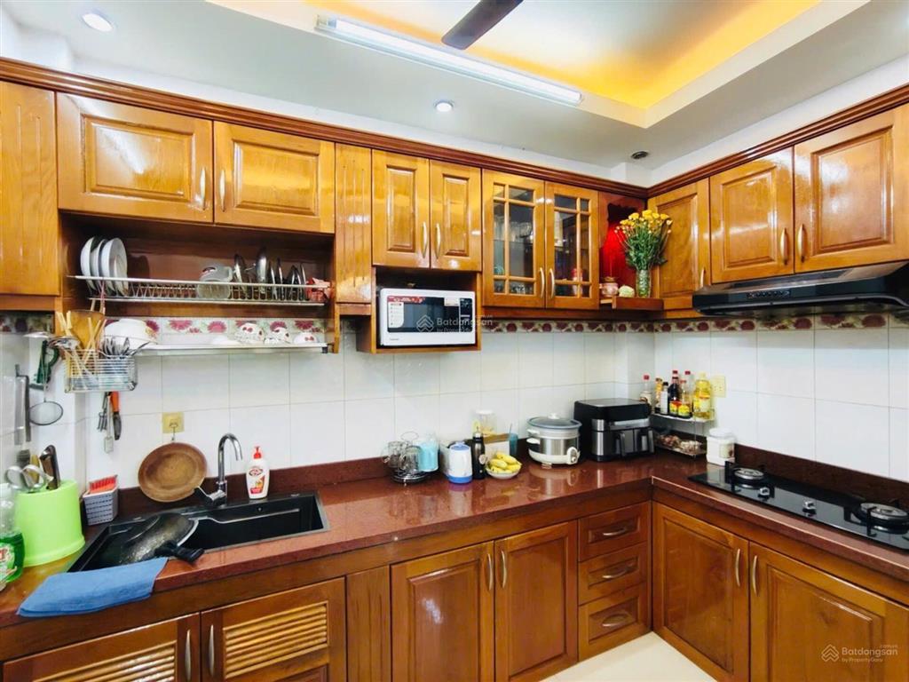 Nhà 4 tầng 36m2 hoàn công 120m2 sàn, võ văn ngân cạnh giáo xứ chợ thủ đức tặng nội thất 4.55 tỷ tl