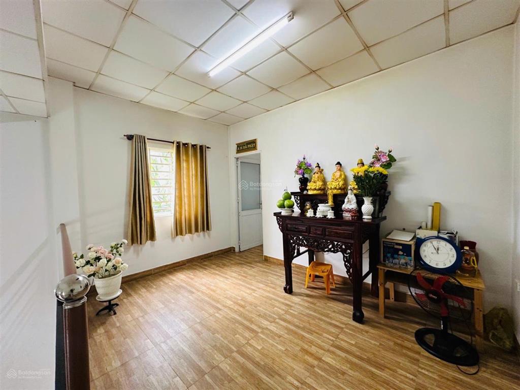 Nhà 2 tầng hoàn công không lộ giới 68m2 tô ngọc vân, cạnh chợ và giáo xứ tam hà đón đầu vành đai 2